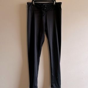 Simply southern leggings size med